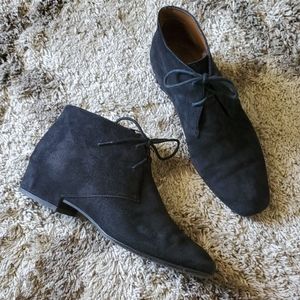 Aquatalia Suede lace up booties